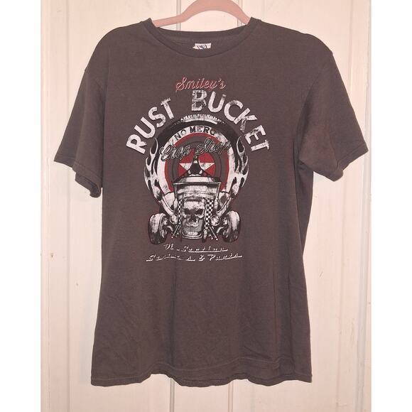 Smileys Rust Bucket Size Medium Gray T-shirt Casual Everyday Lounge Errands - Picture 1 of 4